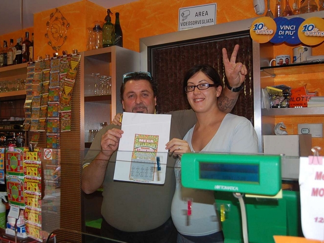 Bellusco, vince un milione di eurocon un biglietto "Mega milionario"