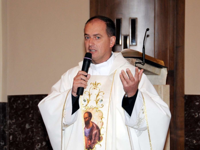 Giussano: ieri l’ingresso ufficialedi don Norberto Donghi a Birone