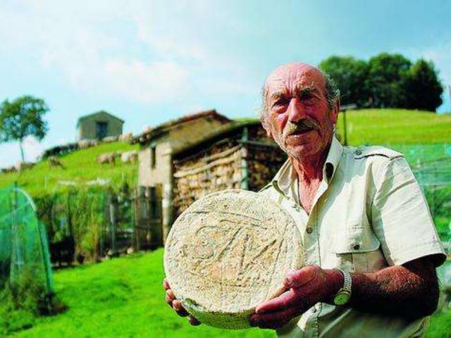 Domenica a Pizzino la sagra dello Strachitunt