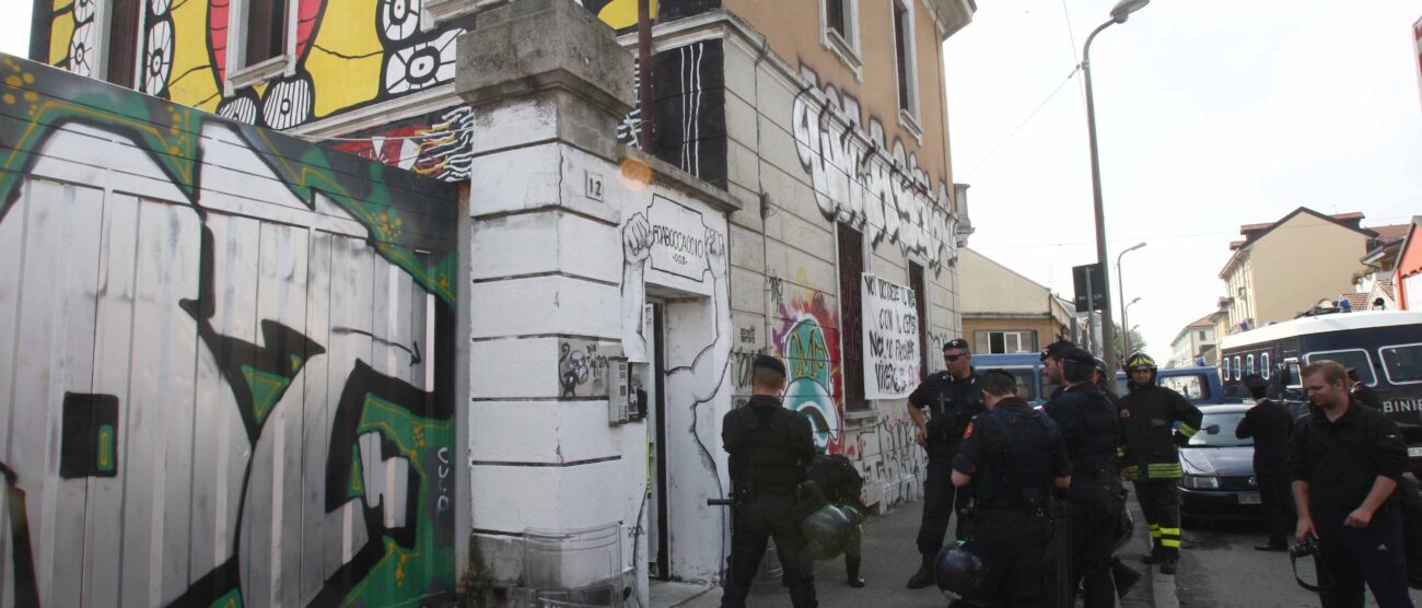 Monza: Boccaccio sgomberatoStudenti protestano all’Arengario