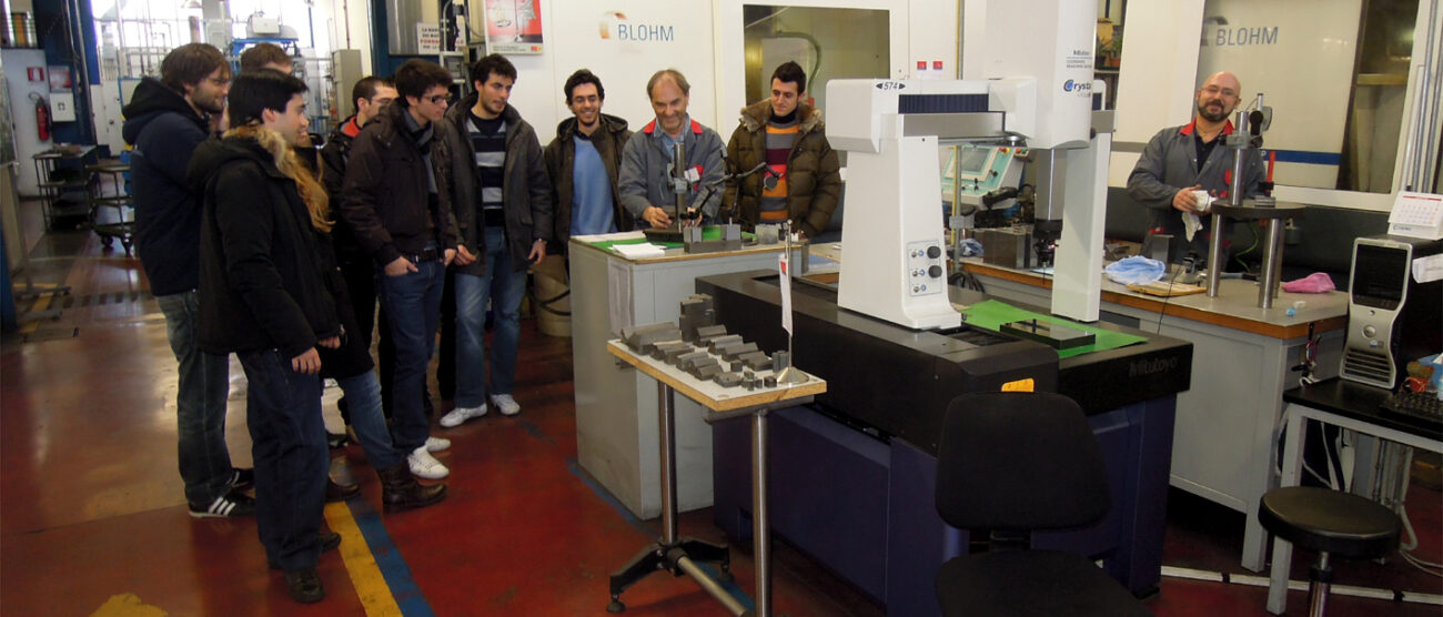 Studenti in azienda - foto d'archivio