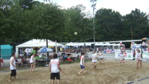 Limbiate, la 24 ore beach volleyIl successo dell’ottava edizione