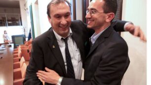 Brugherio, abbraccio tra Ronchi e Troiano: andranno al ballottaggio