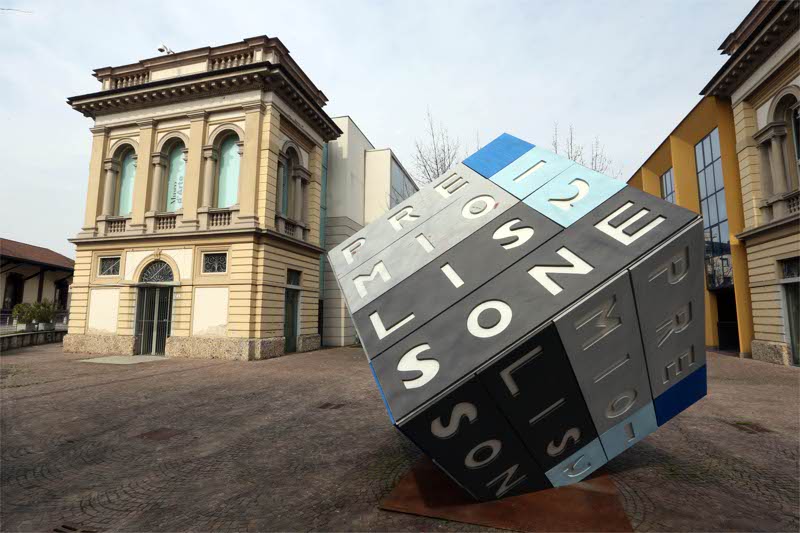 L’ingresso del museo d’arte contemporanea di Lissone