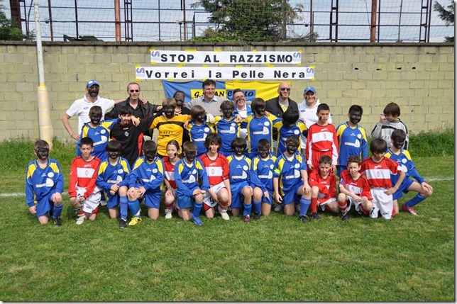 No al razzismo da basket e calcioSan Carlo, Binzago e la pelle nera