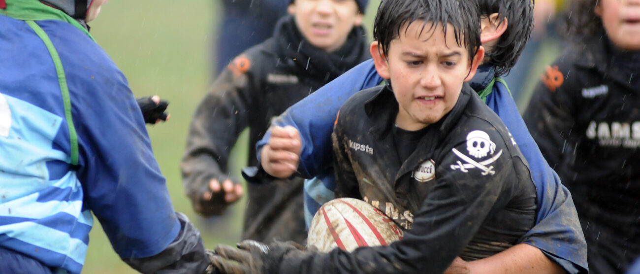 L’appello dei Pirati ai Comuni:”Chi vuole adottare 80 rugbysti?”