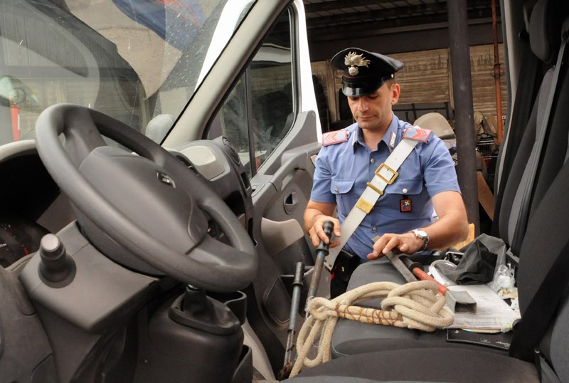 Rapina in gioielleria a Seveso
Bottino da diecimila euro