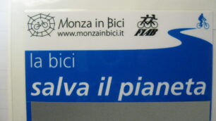 Monzainbici contro lo smog:«Ecco perché ci vuole la bici»