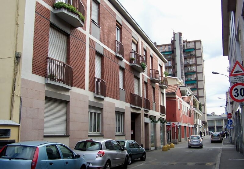 Seregno, il palazzo dove abitava Rina Gonella