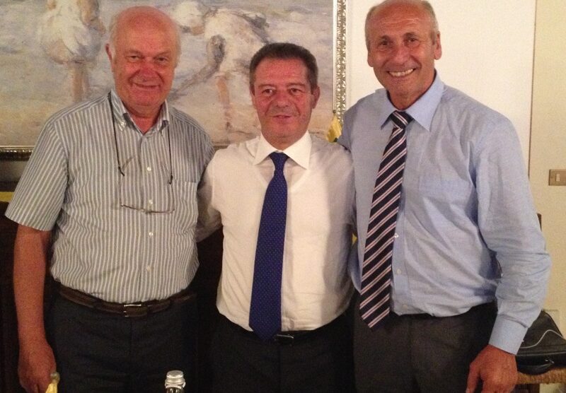 Alessandro Ubiali , primo da sinistra, con Giovanni Benedetti e Carlo Franciosi