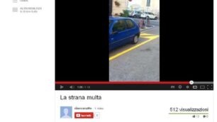Un fermo immagine del filmato cliccatissimo su Youtube