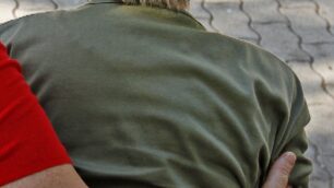 La passione della colf: i portafogli imbottiti di banconote.