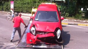 Una delle auto coinvolte nell’incidente