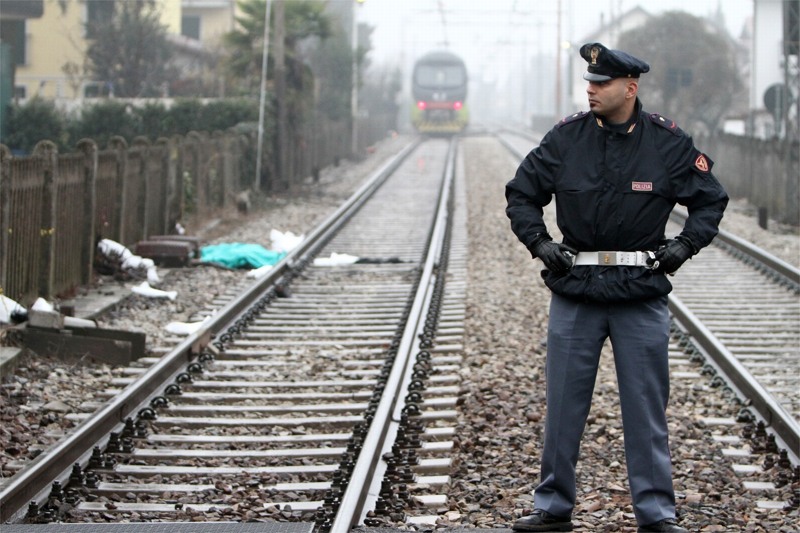 Un uomo è stato decapitato da un treno sulla linea Sesto - Monza