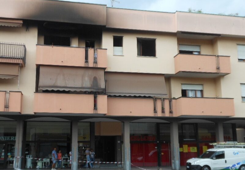 L’incendio in via Madonnina a Nova Milanese