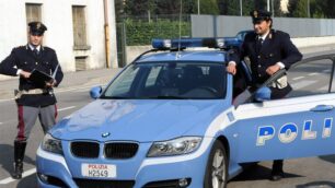 L’uomo, un autotrasportatore di Seregno è stato salvato dalla Polizia stradale di Seregno