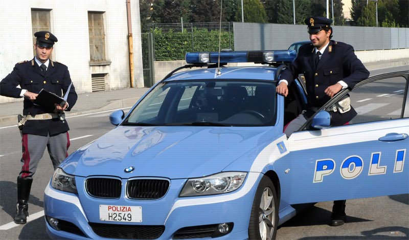 L’uomo, un autotrasportatore di Seregno è stato salvato dalla Polizia stradale di Seregno