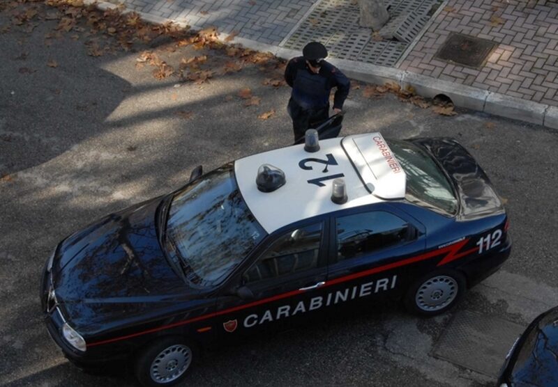 Sul posto i carabinieri