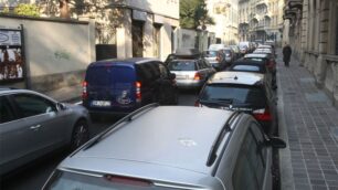 Code in centro a Monza
