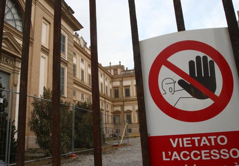 Niente più stop alla Villa reale di Monza, almeno per le fotografie dall’esterno, grazie a Wiki loves monuments
