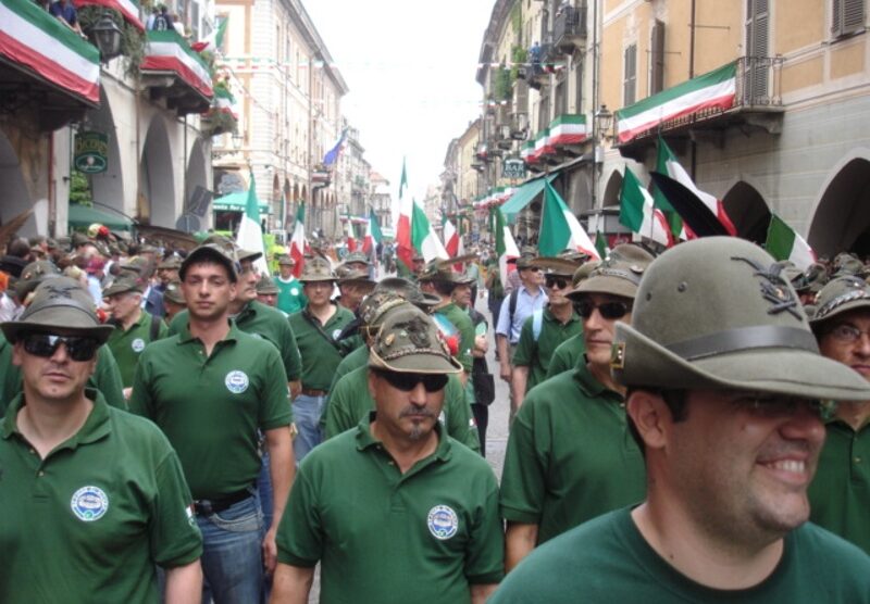 Corteo degli alpini