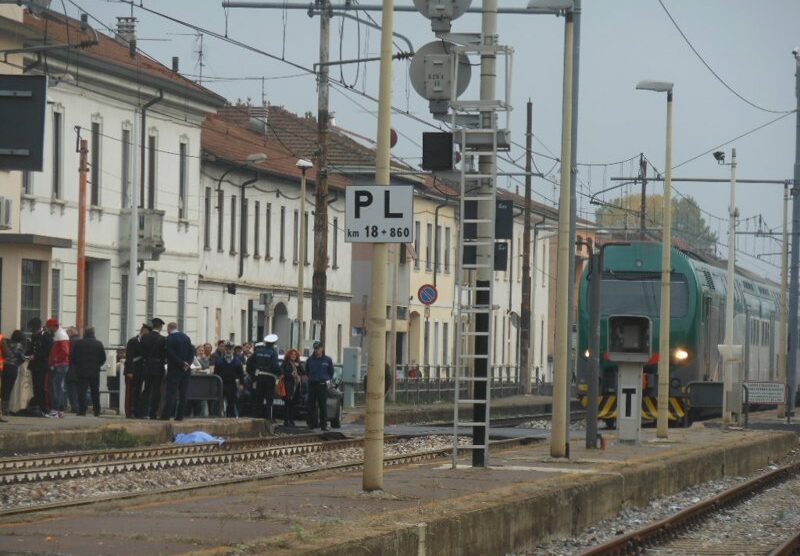 L’incidente di Cesano Maderno: una donna è morta investita da un treno
