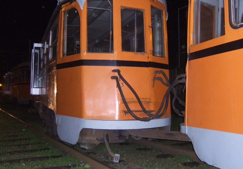 Una metrotramvia che rischia di deragliare ancora prima di partire.