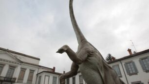 I dinosauri in villa reale