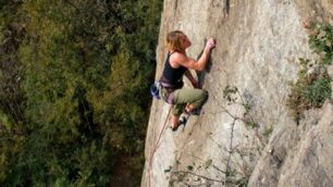 Nikolina Doncevic  durante una arrampicata