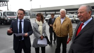 Giorgio, Daniela e Giancarlo Sangalli con l’ex assessore Giovanni Antonicelli