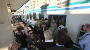 Un treno alla stazione di Monza