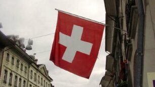 La televisione svizzera trasmette “Operazione Lombardia”, una docufiction che racconta la vendita della regionale agli svizzeri