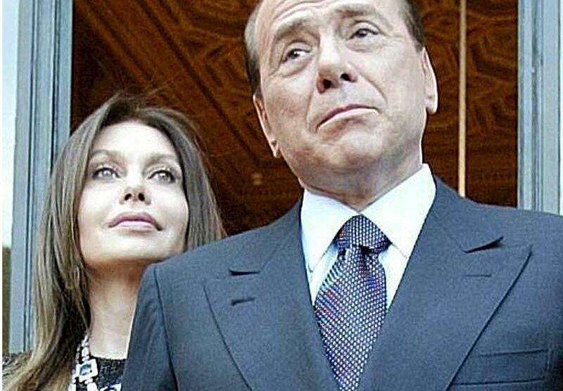 Veronica Lario e Silvio Berlusconi (foto di repertorio)