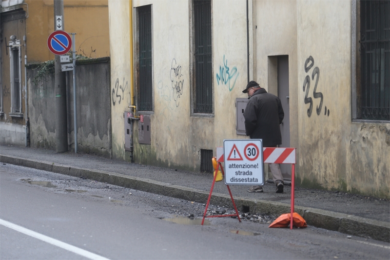 Monza, strade dissestate: via Manara