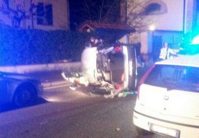 Monza, l'incidente in via Monte Amiata/Adigrat nella sera di lunedì 6 gennaio (foto di un lettore)