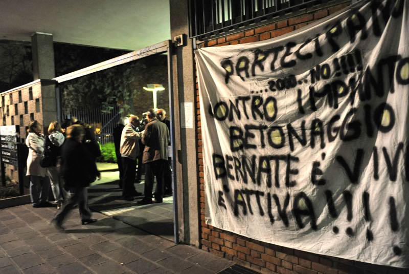 Arcore, una protesta contro l’impianto di betonaggio  Doneda a Bernate