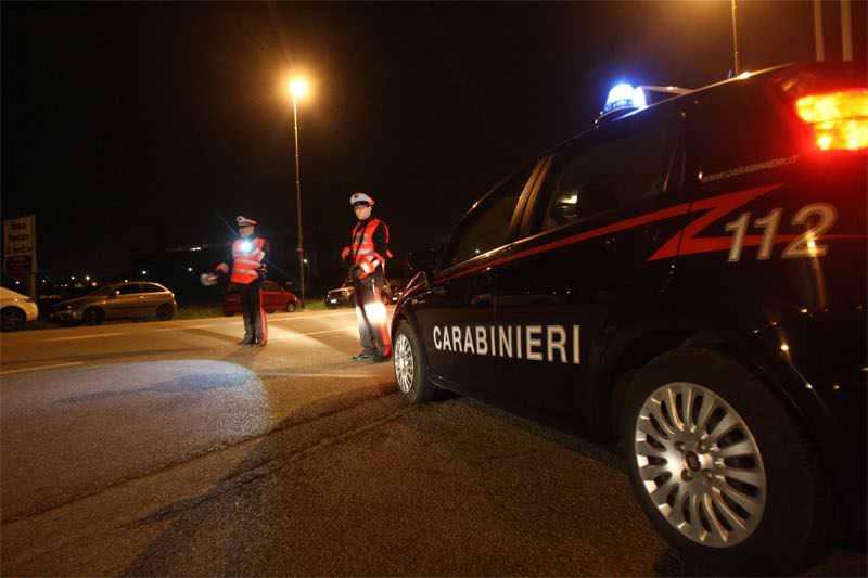 Carabinieri impegnati nel quartiere Cazzaniga di Monza