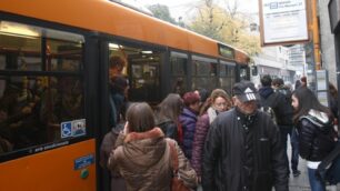 Un autobus della Net a Monza