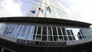 Bufera sulla Regione Lombardia