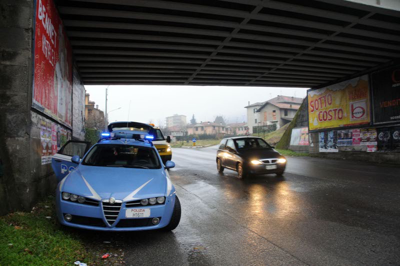 Operazione Speed, cinque arresti della polizia