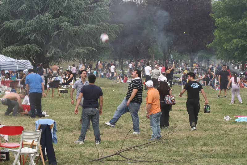 Brugherio, inizia la primavera
E basta barbecue al parco Increa