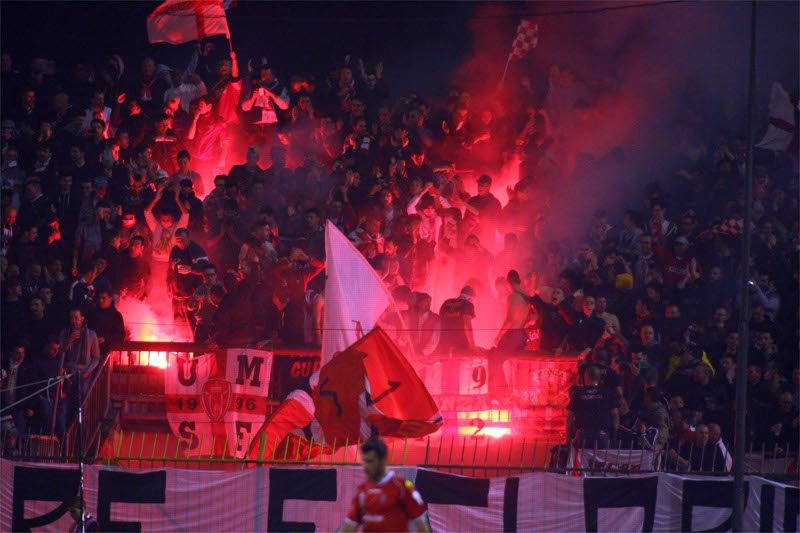 Calcio, la curva del Brianteo per la finale di Coppa Italia tra Monza e Salernitana