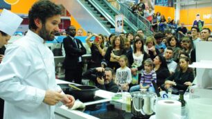 La dimostrazione di cucina di Carlo Cracco all’Expert di Lissone