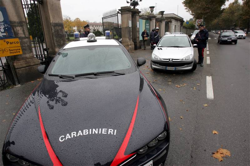 Provvidenziale l’intervento dei carabinieri