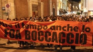 Monza, un corteo del Foa Boccaccio