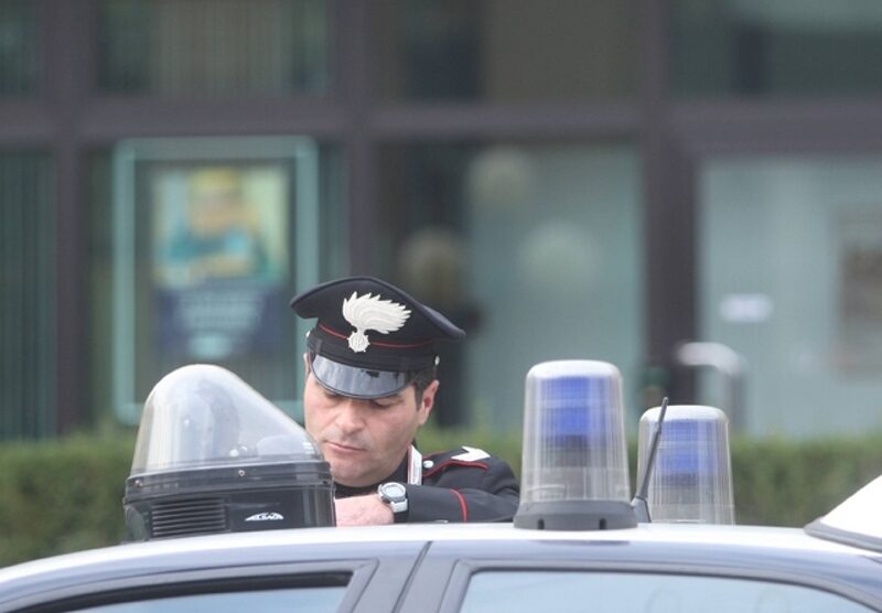 Il ladro è stato inseguito e arrestato dai carabinieri