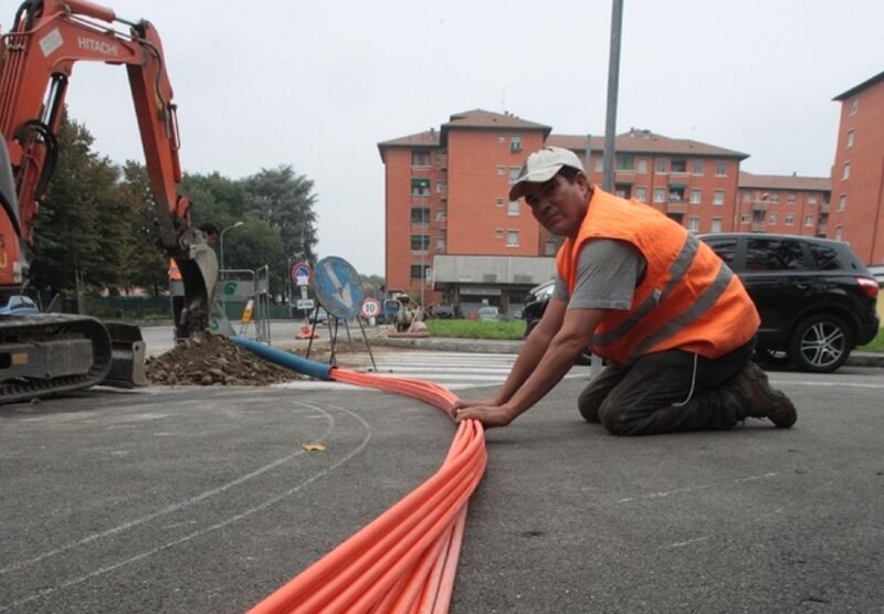 La posa di cavi a Monza