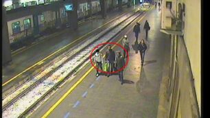 Violenza sessuale a Muggiò e Monza:  i due aguzzini e la ragazza in stazione