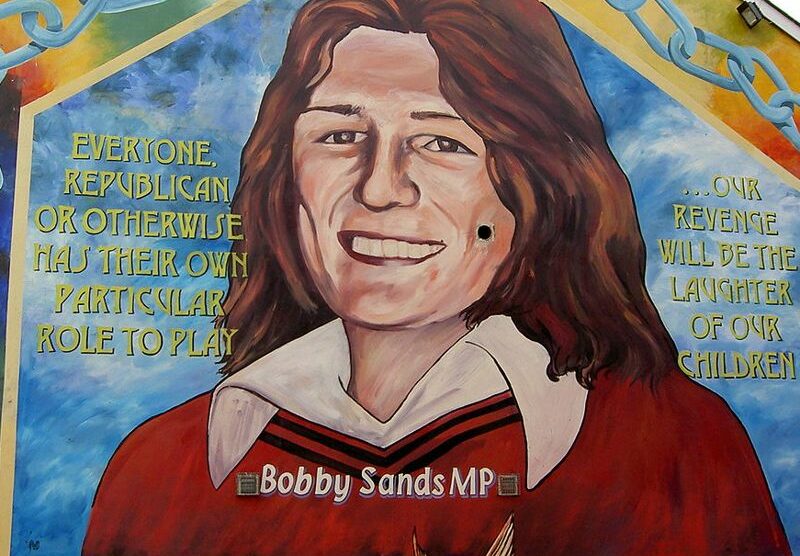 Il murale per Bobby Sands a Belfast: a Monza la Lega chiede si intitoli all’indipendentista irlandese una vita