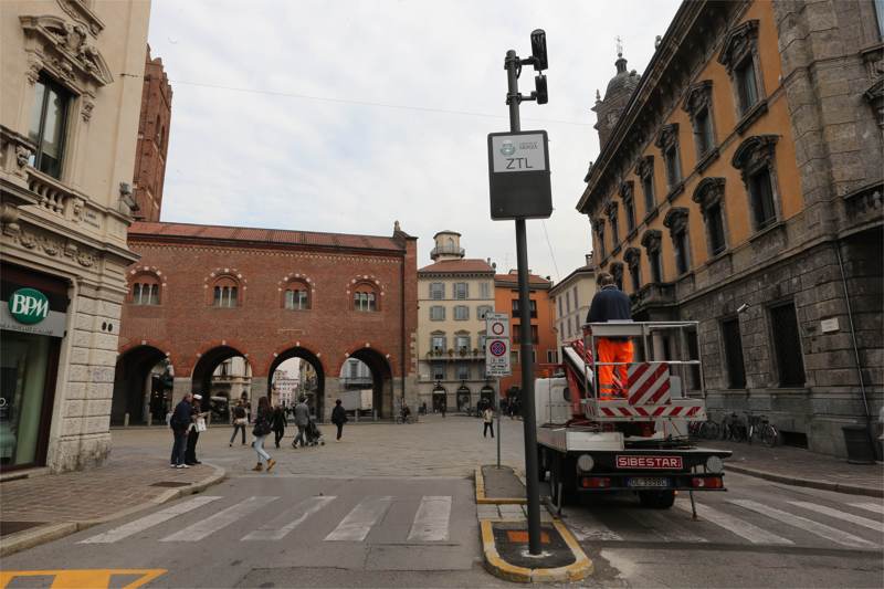 Una delle telecamere Ztl del centro storico